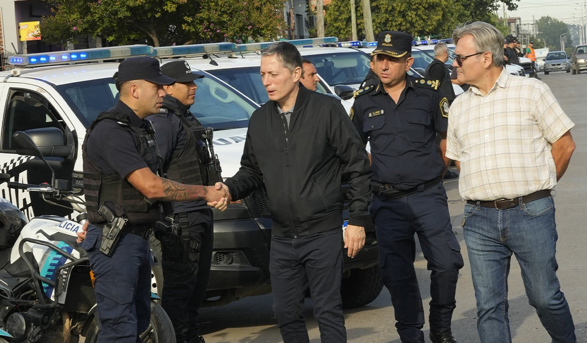 9 DE ABRIL: CON LA PRESENCIA DE FERNANDO GRAY, LAS FUERZAS DE SEGURIDAD BONAERENSES DESPLIEGAN UN NUEVO OPERATIVO DE PREVENCIÓN DEL DELITO