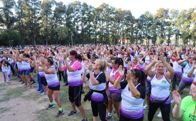 MES DE LA MUJER:EL MUNICIPIO REALIZÓUNA MASTERCLASS DE ZUMBA EN CAMPO AMAT