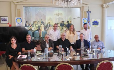 FERNANDO GRAY SE REUNIÓ CON AUTORIDADES DE LA CÁMARA DE LA INDUSTRIA DEL CALZADO 
