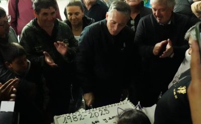 FERNANDO GRAY FORMÓ PARTE DE LA VIGILIA POR UN NUEVO ANIVERSARIO DE LA GUERRA DE MALVINAS