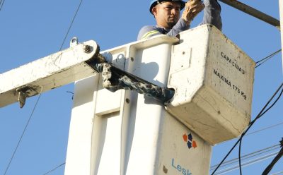 AVANZA LA INSTALACIÓN Y EL REEMPLAZO DE LUMINARIAS LED EN CALLES Y AVENIDAS DEL DISTRITO