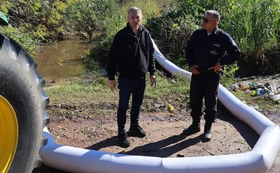 FERNANDO GRAY SUPERVISÓ LAS TAREAS DE LIMPIEZA Y EXTRACCIÓN DE AGUA EN 9 DE ABRIL