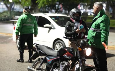 OPERATIVO DE SEGURIDAD EN LA PLAZA MITRE DE MONTE GRANDE