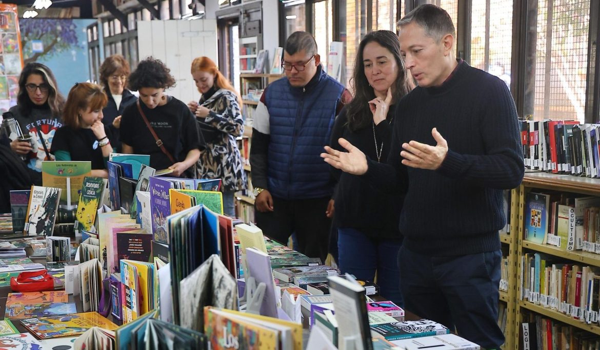 LUIS GUILLÓN: FERNANDO GRAY PARTICIPÓ DEL FESTEJO POR EL 61° ANIVERSARIO DE LA BIBLIOTECA POPULAR FLORENTINO AMEGHINO