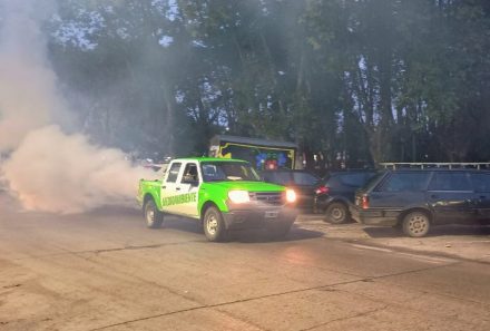 OPERATIVO DE FUMIGACIÓN EN ESTEBAN ECHEVERRÍA