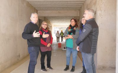 CANNING: FERNANDO GRAY RECORRIÓ LA OBRA DEL NUEVO EDIFICIO DE LA ESCUELA SECUNDARIA N° 26
