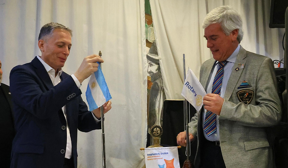 FERNANDO GRAY PARTICIPÓ DE LA CENA POR EL 13° ANIVERSARIO DEL ROTARY CLUB MONTE GRANDE DEL CENTENARIO