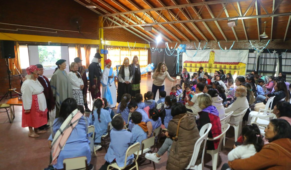 9 DE ABRIL: EL MUNICIPIO REALIZÓ EL TALLER NARRATIVO “HISTORIAS QUE MERECEN SER CONTADAS”