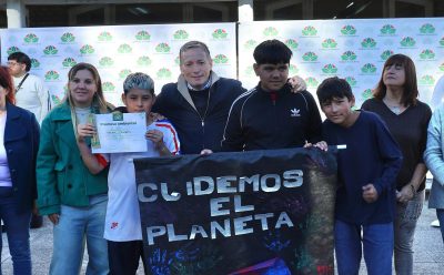 FERNANDO GRAY PARTICIPÓ DE LA PROMESA AL MEDIOAMBIENTE JUNTO A ESTUDIANTES E INSTITUCIONES DEL DISTRITO