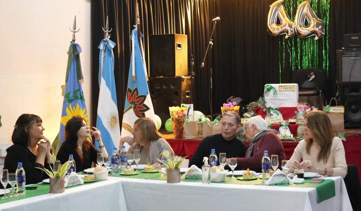 FERNANDO GRAY PARTICIPÓ EN LA CELEBRACIÓN POR LOS 44 AÑOS DEL CENTRO DE AMIGOS DE LA TERCERA EDAD DE ESTEBAN ECHEVERRÍA (CATE)