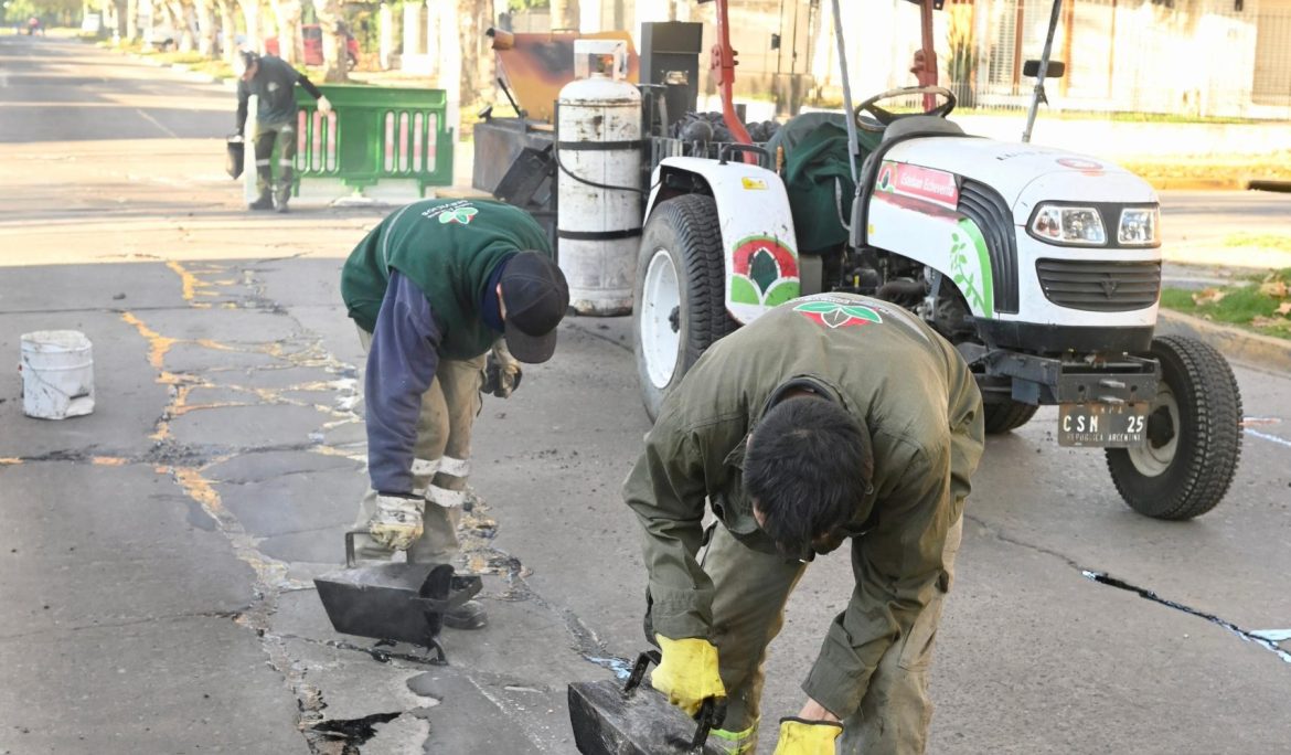 EL MUNICIPIO CONTINÚA CON LOS TRABAJOS DE TOMADO DE JUNTAS EN EL DISTRITO
