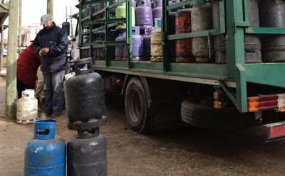 EL MUNICIPIO REALIZÓ UN OPERATIVO DE RECARGA DE GARRAFAS A VALOR SOCIAL EN 9 DE ABRIL