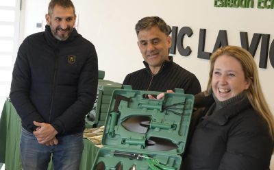 MAGUI GRAY ENTREGÓ CERTIFICADOS Y KITS DE JARDINERÍA A PARTICIPANTES DEL PROGRAMA HUERTAS ECHEVERRIANAS