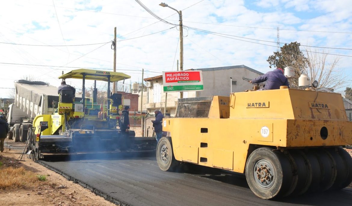 LUIS GUILLÓN: OBRAS DE PAVIMENTACIÓN SOBRE LA CALLE LAS TALITAS