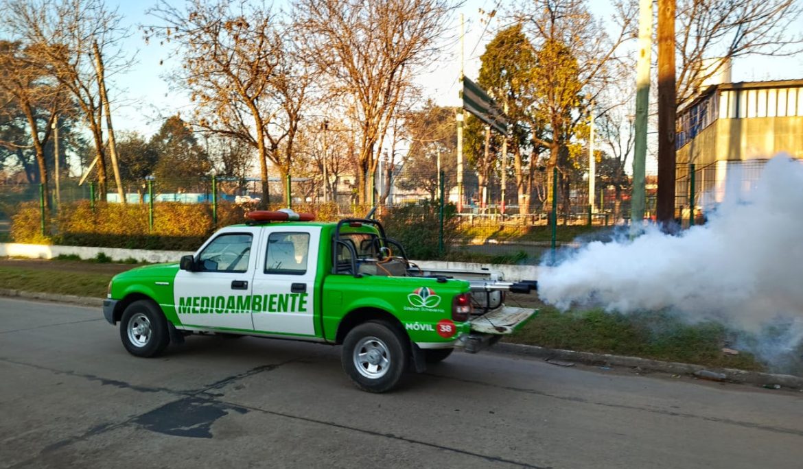 AVANZAN LAS TAREAS DE FUMIGACIÓN EN ESTEBAN ECHEVERRÍA