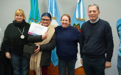 MAGUI GRAY REALIZÓ UN RECONOCIMIENTO A TRABAJADORAS VECINALES POR SUS TAREAS EN EL ACOMPAÑAMIENTO A LA COMUNIDAD