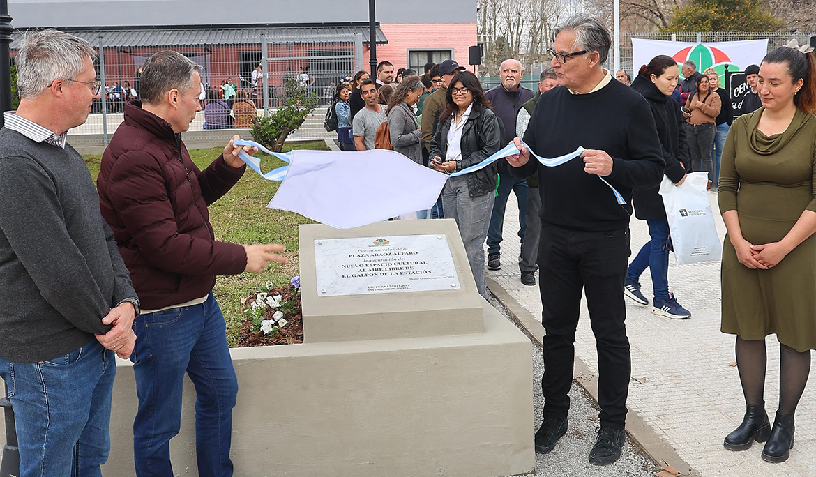 FERNANDO GRAY INAUGURÓ LAS OBRAS EN EL CENTRO CULTURAL EL GALPÓN DE LA ESTACIÓN