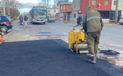 MONTE GRANDE: NUEVAS OBRAS DE BACHEO EN BARRIO FEDERAL
