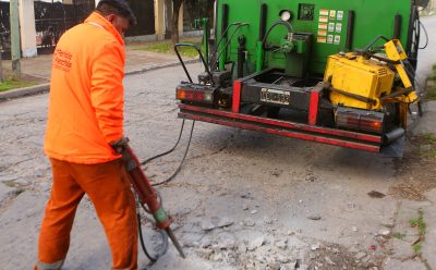 MONTE GRANDE: CONTINÚAN LAS TAREAS DE BACHEO