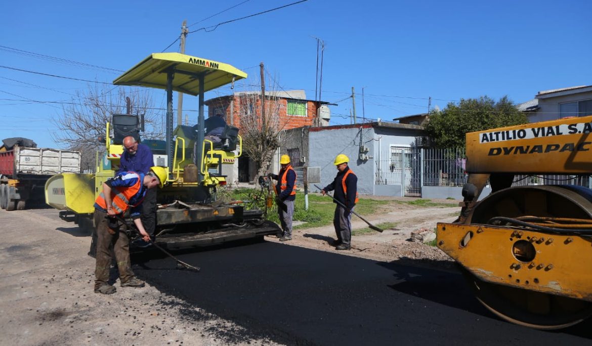 EL MUNICIPIO FINALIZÓ UNA NUEVA OBRA DE PAVIMENTACIÓN EN MONTE GRANDE SUR