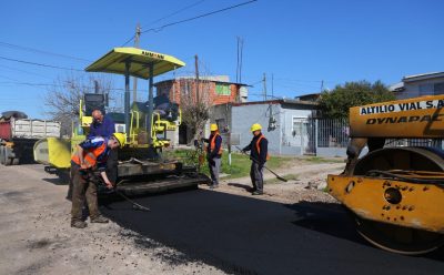 EL MUNICIPIO FINALIZÓ UNA NUEVA OBRA DE PAVIMENTACIÓN EN MONTE GRANDE SUR
