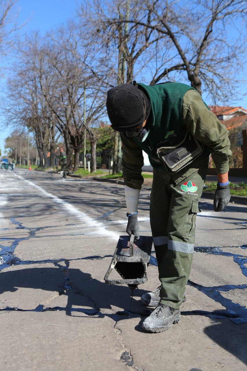MONTE GRANDE: SE REALIZARON TAREAS DE TOMADO DE JUNTAS