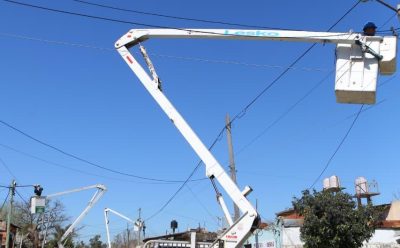 9 DE ABRIL: CONTINÚA LA INSTALACIÓN DE NUEVAS LUCES LED