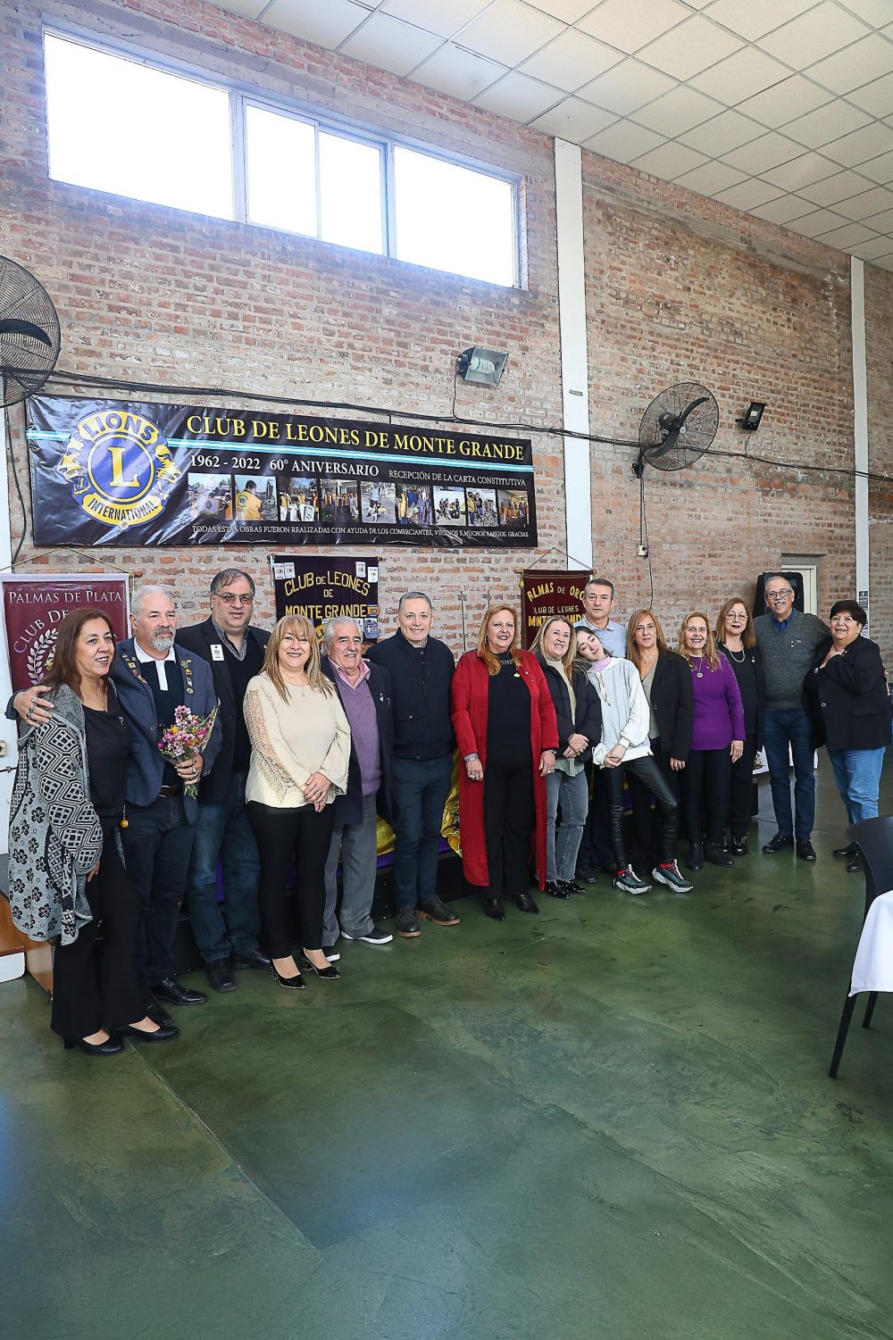 FERNANDO GRAY Y MAGUI GRAY SE REUNIERON CON LAS AUTORIDADES DEL CLUB DE LEONES DE MONTE GRANDE