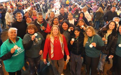 FERNANDO GRAY Y MAGUI GRAY RECONOCIERON LA LABOR DE TRABAJADORAS VECINALES