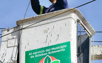 9 DE ABRIL: CONTINÚA LA INSTALACIÓN DE LUCES LED EN EL BARRIO PRIMERO DE MAYO