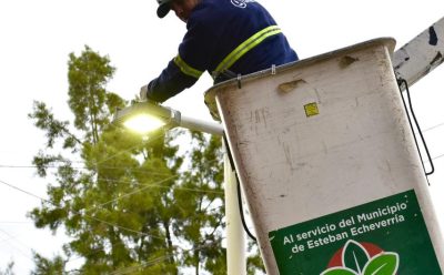 INSTALACIÓN DE NUEVAS LUCES LED PEATONALES EN EL JAGÜEL