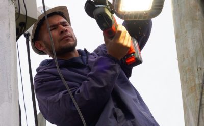 LUIS GUILLÓN: CONTINÚA LA INSTALACIÓN DE LUCES LED PEATONALES