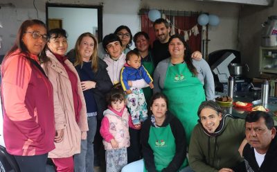 MAGUI GRAY VISITÓ EL COMEDOR Y MERENDERO LAS MARIPOSAS DE MONTE GRANDE SUR