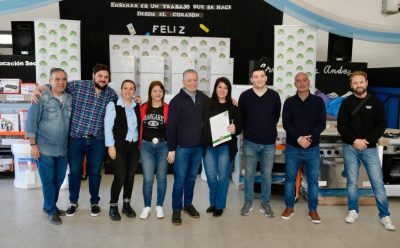 FERNANDO GRAY ENTREGÓ EQUIPAMIENTO A 62 INSTITUCIONES EDUCATIVAS PARA FORTALECER EL SERVICIO ALIMENTARIO ESCOLAR