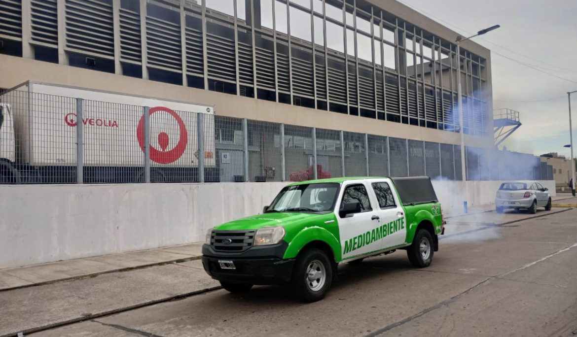 AVANZAN LAS TAREAS DE FUMIGACIÓN EN ESTEBAN ECHEVERRÍA