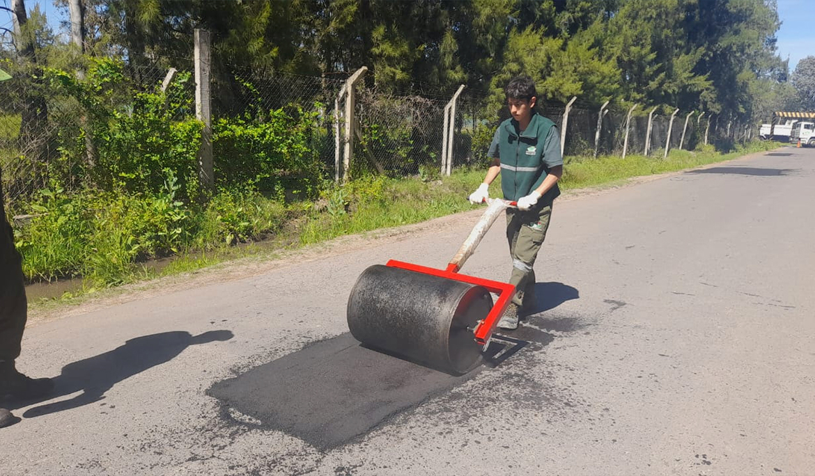CANNING: SIGUEN ADELANTE LAS OBRAS DE BACHEO
