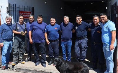FERNANDO GRAY RECORRIÓ EL DESTACAMENTO DE BOMBEROS VOLUNTARIOS N° 1 DE 9 DE ABRIL