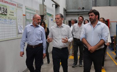 FERNANDO GRAY RECORRIÓ EL PARQUE INDUSTRIAL LUIS GUILLÓN