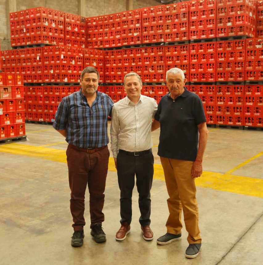 9 DE ABRIL: FERNANDO GRAY RECORRIÓ LAS EMPRESAS DEL PARQUE INDUSTRIAL