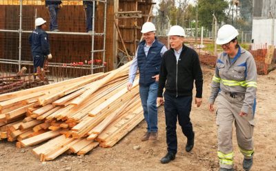FERNANDO GRAY RECORRIÓ LA SUBESTACIÓN TRANSFORMADORA ELÉCTRICA DE LUIS GUILLÓN