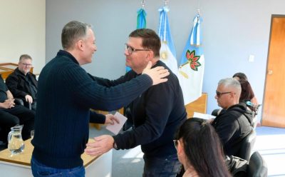 FERNANDO GRAY SE REUNIÓ CON REPRESENTANTES DE CAPILLAS Y PARROQUIAS DEL DISTRITO