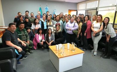 FERNANDO GRAY FORMALIZÓ EL PASE A PLANTA PERMANENTE DE 40 TRABAJADORAS Y TRABAJADORES MUNICIPALES