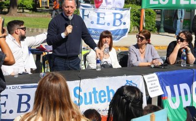 FERNANDO GRAY ACOMPAÑÓ LA JORNADA NACIONAL DE PROTESTA POR LA EDUCACIÓN