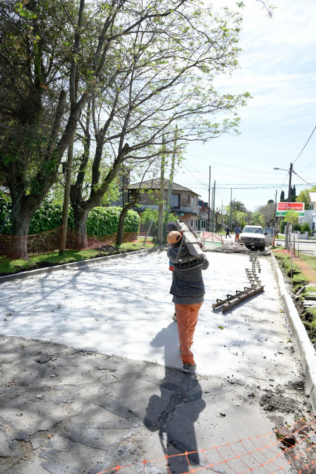 LUIS GUILLÓN: CONTINÚAN LAS TAREAS DE BACHEO EN HORMIGÓN