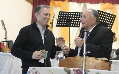 FERNANDO GRAY ACOMPAÑÓ A LA IGLESIA ASAMBLEA DE DIOS ANEXO NUESTRAS MALVINAS EN SU 52° ANIVERSARIO