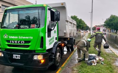 POR LAS INTENSAS LLUVIAS, EL MUNICIPIO REALIZA TAREAS DE LIMPIEZA Y DESOBSTRUCCIÓN EN DIFERENTES PUNTOS DEL DISTRITO