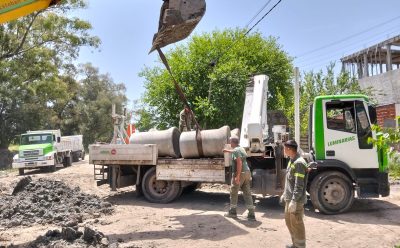 OBRA DE DRENAJE PLUVIAL EN 9 DE ABRIL PARA EVITAR INUNDACIONES
