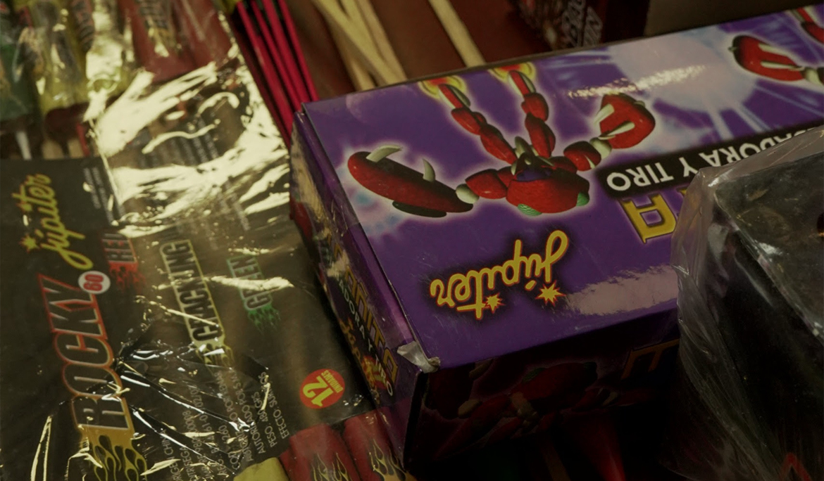 EQUIPOS DEL MUNICIPIO DECOMISARON PIROTECNIA TRAS PROHIBIR SU COMERCIALIZACIÓN