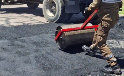 MONTE GRANDE: EL MUNICIPIO AVANZA CON LOS TRABAJOS DE BACHEO