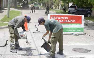 MONTE GRANDE: AVANZAN LOS TRABAJOS DE TOMADO DE JUNTAS
